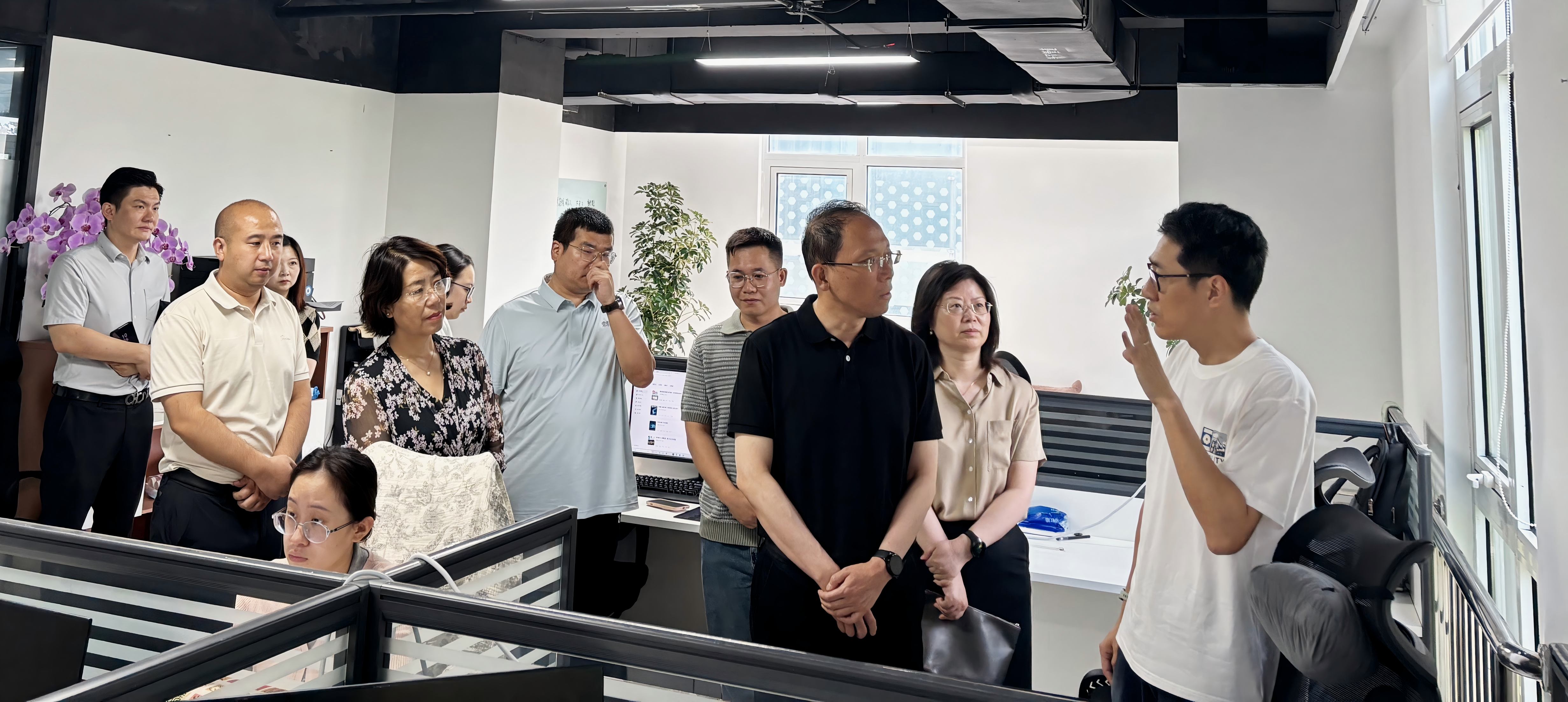滨海新区与庆阳市组织部领导考察数创星光OPC基地